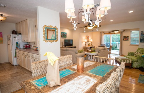 Anna Maria House | 4.9 rated Island rental with exceptional testimonials for over 10 years!