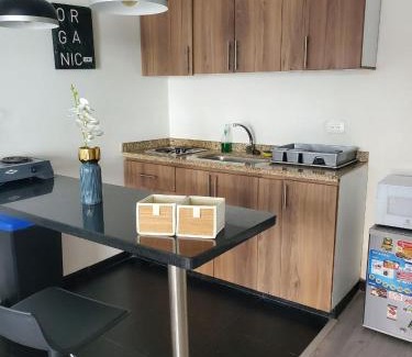 Usaquen Apartment | 4 Apartaestudio Cedritos completo