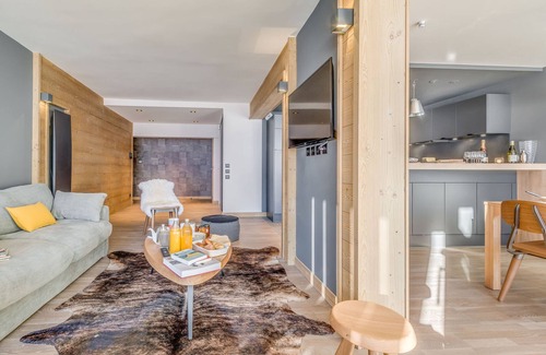 Tignes le Lac Apartment | 4* Apartment for 8/9 in Tignes le Lac with balcony-terrace