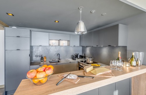 Tignes le Lac Apartment | 4* Apartment for 8/9 in Tignes le Lac with balcony-terrace