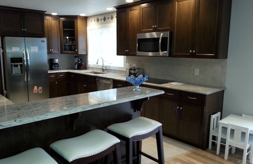 Jacksonport House | 4 Bed, 4 Bath, Sand Beach access, 1st level Accessible, Wifi, sleeps 12