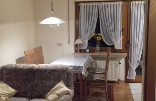 Dhron Apartment | 4-bed apartment for 2 persons with 2 bedrooms - Ferienwohnung Gorges