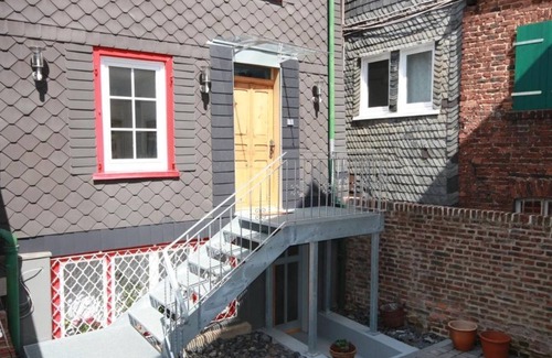 Hachenburg Apartment | 4 bed apartment in the 2nd OG - Apartment DASBACH