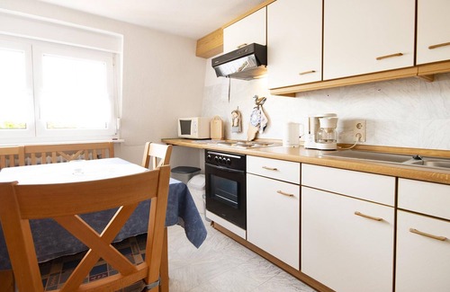 Punderich Apartment | 4-bed apartment Marienburg - Kühn, Ingrid