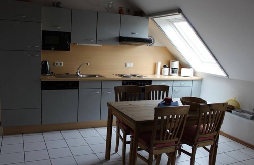 Halsdorf Other | 4-bed apartment upstairs - Apartments farm Heck