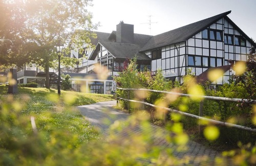Eifel-Ferienpark Daun Apartment | 4-bed vacation home "Kastanie" - Sporthotel Grafenwald