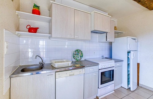 Castelnau-de-Mandailles House | 4 bedroom accommodation in Castelnau d Mandailles