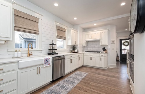 University Place House | 4 bedroom/2.5 bath fully restored 1910 beauty minutes from KU campus & downtown.