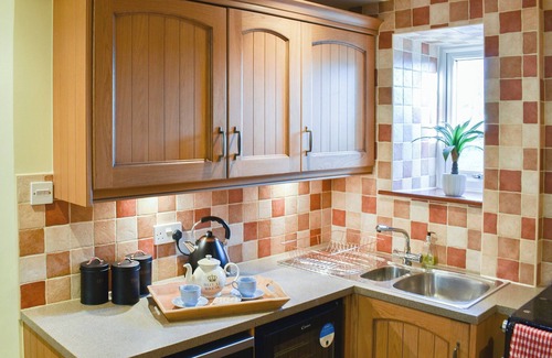 Sutton-in-Craven Cottage | 4 bedroom accommodation in Glusburn, near Skipton