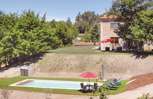 Cabeceiras de Basto House | 4 bedroom accommodation in Celeiro do Monte