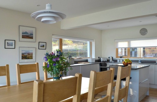 Beinn Orasaigh Cottage | 4 bedroom accommodation in Carbost, near Portree