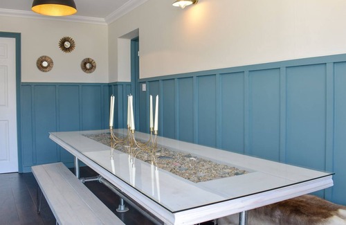 Parley Cottage | 4 bedroom accommodation in West Parley, near Bournemouth