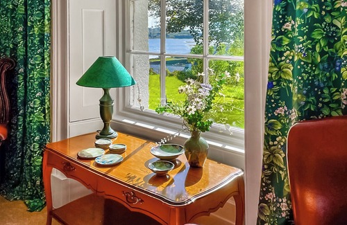 Breakish Cottage | 4 bedroom accommodation in Applecross