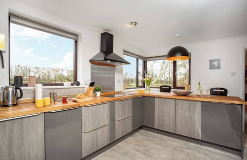 Cullompton Cottage | 4 bedroom accommodation in Blackdown Hills, near Culmstock
