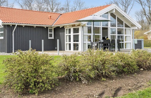 Pøt Strandby House | 4 bedroom accommodation in Juelsminde