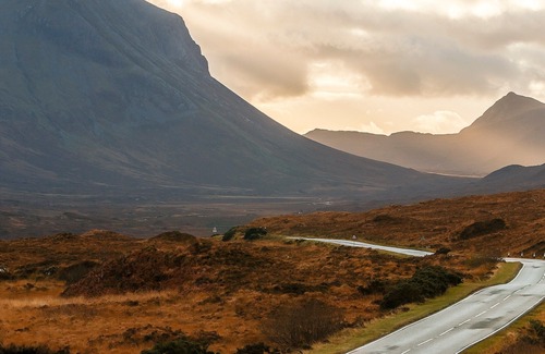 Waternish Cottage | 4 bedroom accommodation in Milovaig, Glendale