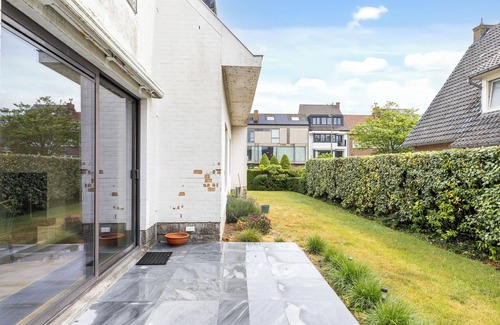 Mariakerke Villa | 4 bedroom accommodation in Oostende
