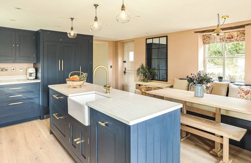 Salperton Cottage | 4 bedroom accommodation in Hazelton
