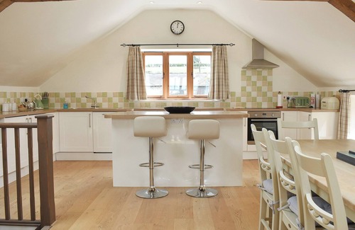 Sherborne Cottage | 4 bedroom accommodation in Leigh, near Sherborne