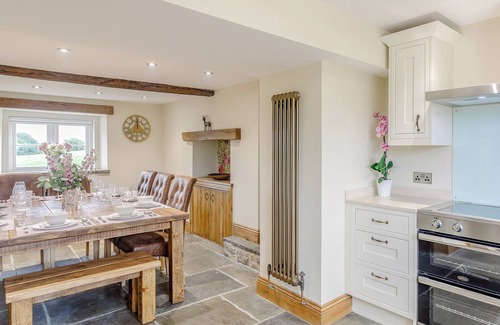 Ashover Cottage | 4 bedroom accommodation in Alton, nr Chesterfield