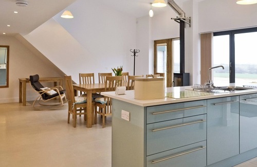 Aynho Cottage | 4 bedroom accommodation in Aynho, near Banbury