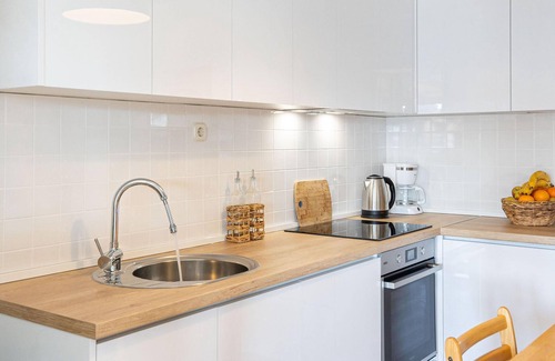 Rukavac House | 4 bedroom accommodation in Rukavac