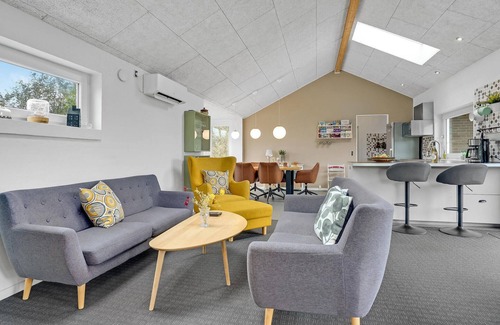 Vinderup House | 4 bedroom awesome home in Vinderup