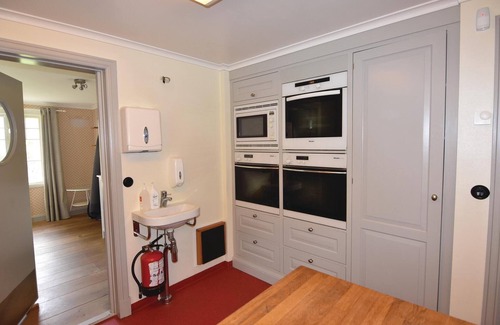 Annolfsbyn House | 4 bedroom awesome home in Mellerud