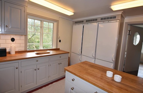 Annolfsbyn House | 4 bedroom awesome home in Mellerud