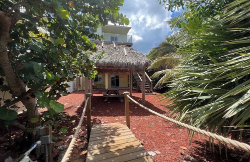 Melbourne Beach House | 4 bedroom Beachfront property In Melbourne Beach, Florida’s East Coast
