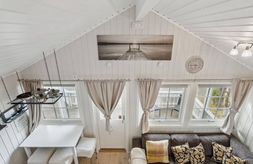 Lødingen House | 4 bedroom beautiful home in Lødingen