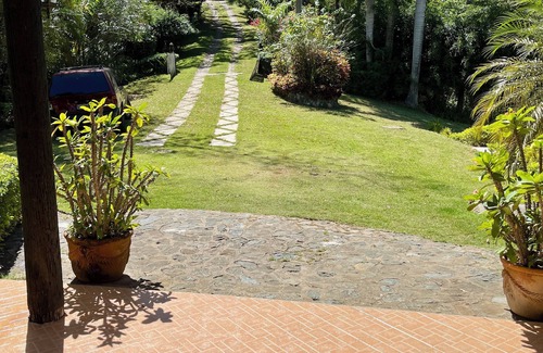 San Cristobal House | 4-bedroom country house in fabulous Hato Damas with WiFi, AC