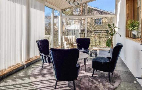 Traslovslage House | 4 Bedroom Cozy Home In Träslövsläge