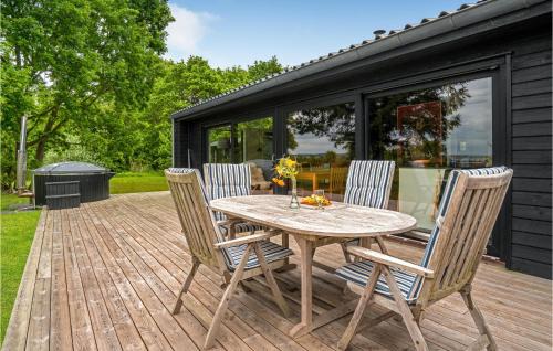 Boeslum House | 4 Bedroom Cozy Home In Juelsminde