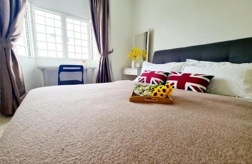 Bandar Menjalara Apartment | 4 Bedroom Endah Sri Petaling Night Market Bkt Jalil Pavilion Jalil Stadium Sport Center IMU TBS Station