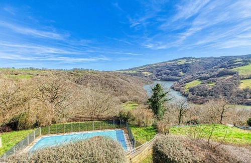 Castelnau-de-Mandailles House | 4 Bedroom Stunning Home In Castelnau D Mandailles