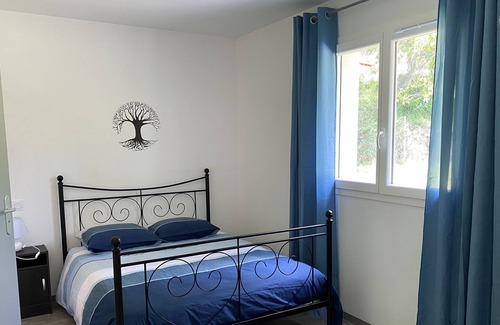 Savignac-les-Eglises House | 4 bedroom house with garden