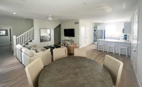 Palm Cay Villa | 4-bedroom house in delightful Palm Cay