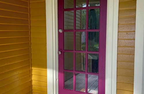 Bell Buckle House | 4-bedroom house in charming Bell Buckle with AC, WiFi. Enjoy your stay