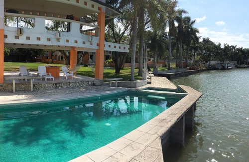 Tampico House | 4 Bedroom House with Lagoon view in private division