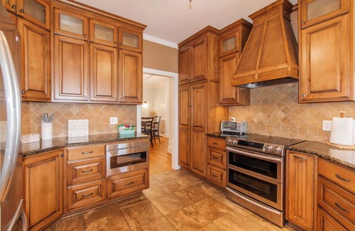 Lake Murray of Richland House | 4 bedroom Lake front house 5 mins from liberty with private ramp and dock!