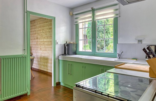 Catenay House | 4 bedroom lovely home in Catenay