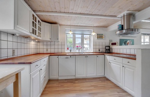 Nørre Lyngby House | 4 bedroom lovely home in Løkken