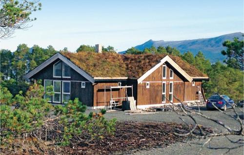 Torjulvagen House | 4 Bedroom Lovely Home In Kvisvik