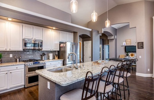 Chandler House | 4 Bedroom Ocotillo Lakes Remodeled Home with a Heated Pool