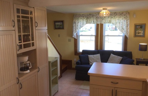 Wareham Center House | 4 Bedrooms, 20 Steps From Private Beach, near Cape Cod Canal
