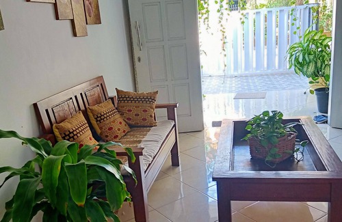 Ponorogo House | 4 Bedrooms Guest House