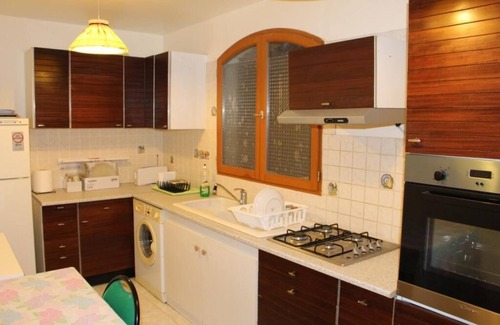 Touquin House | 4 Bedrooms Private Vacation Home In Touquin