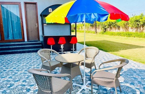 Gurugram Villa | 4 BHK private farmhouse for parties in Gurgaon