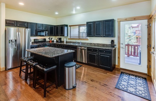 Bear Hollow Village House | 4 BR 3 1/2 Ba Townhouse-Gas grill, hot tub